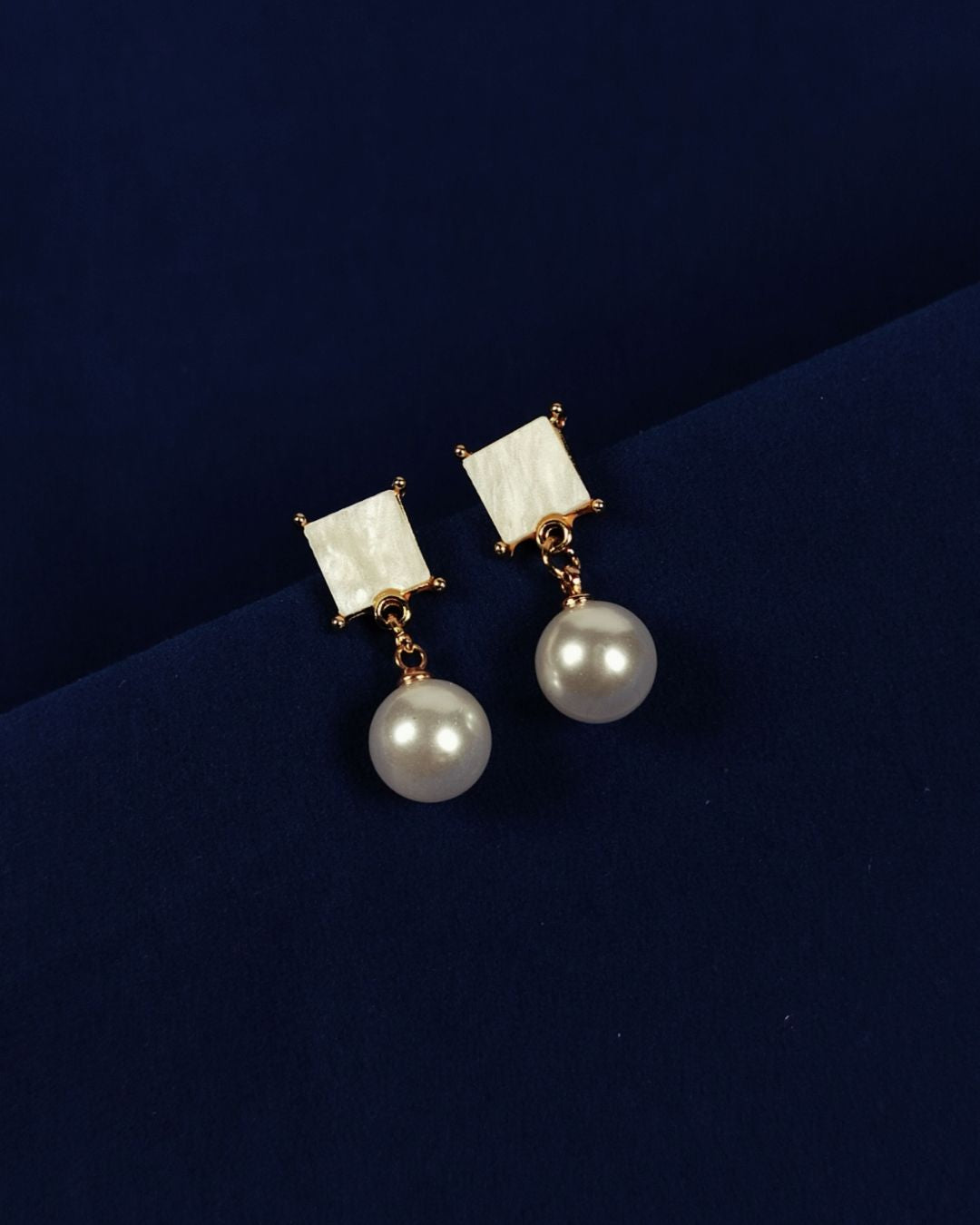 Minimal Fashion Earrings