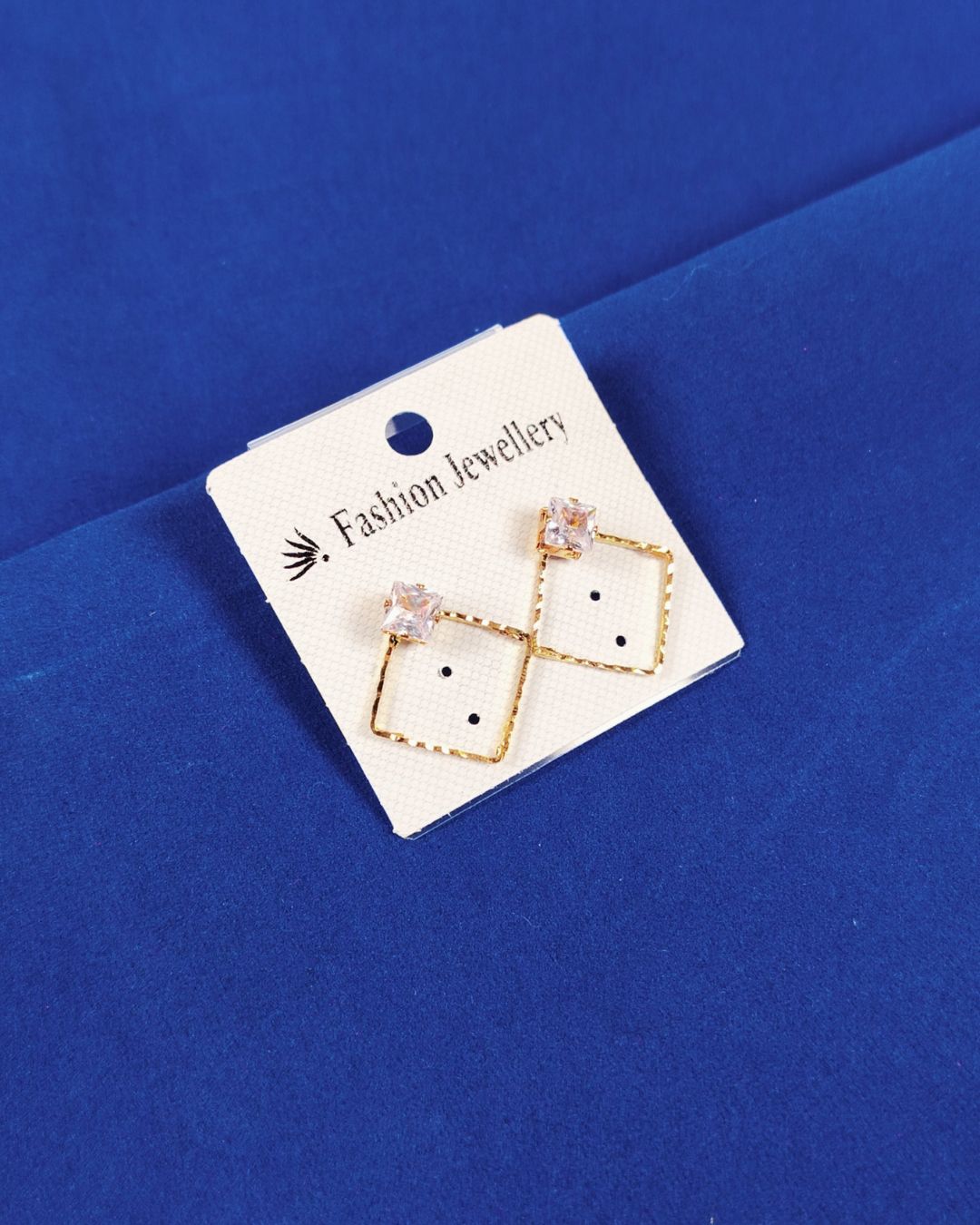 Minimal Fashion Earring